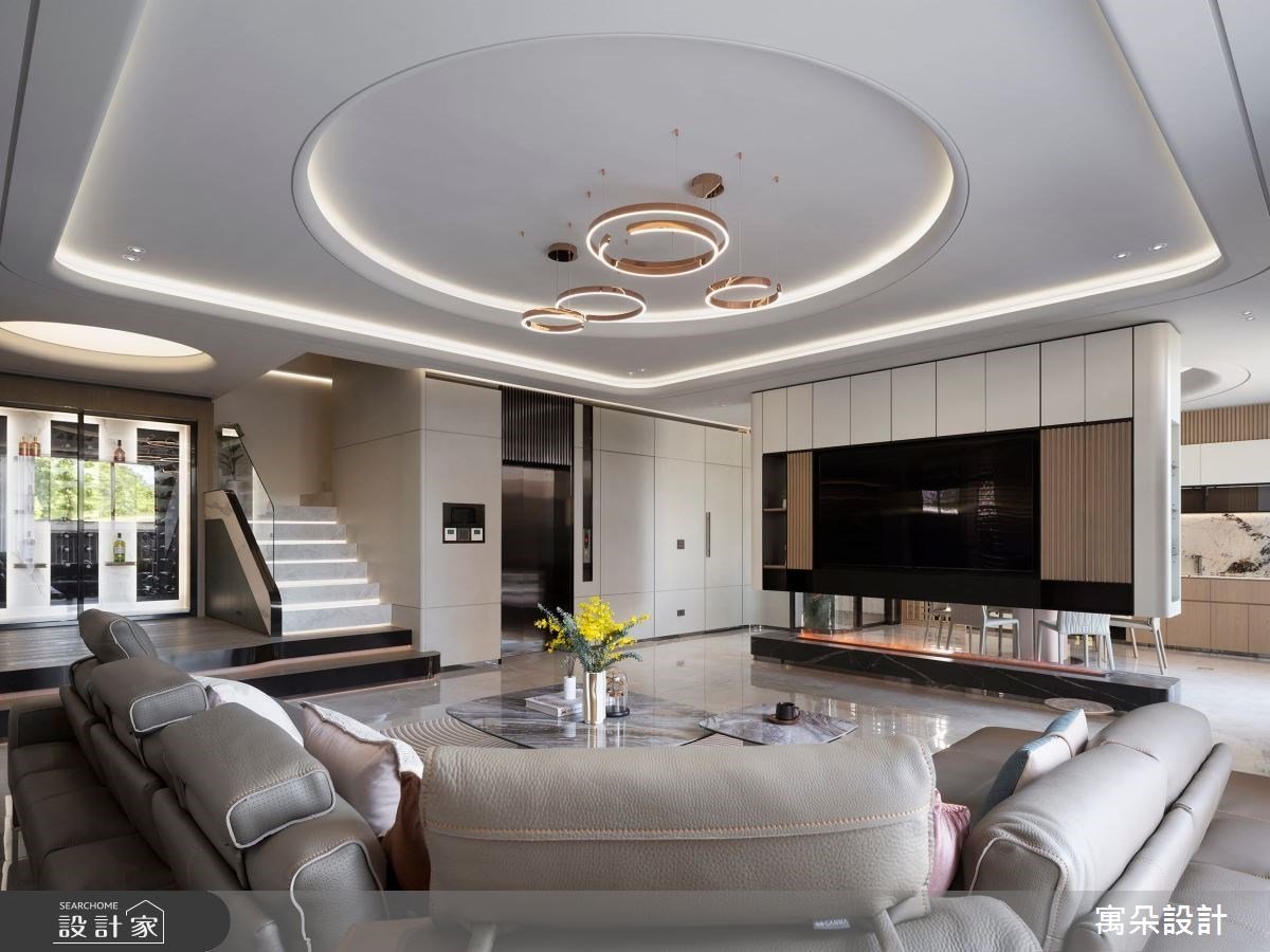 自地自建一棟透天別墅，構築三代理想的生活場景，敘寫詩意的現代療癒生活