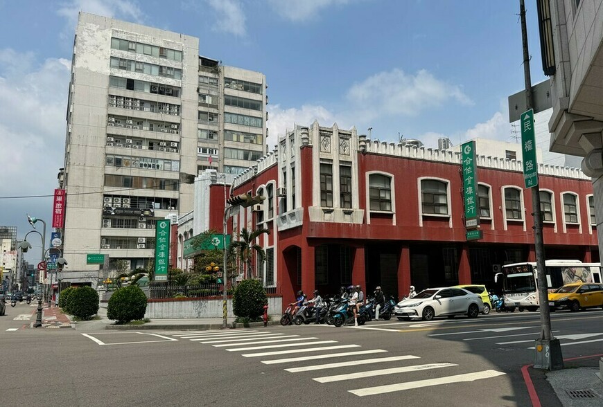 房貸結構大洗牌！新屋申貸占比首度過半「新成屋奪江山」，銀行放款「向...