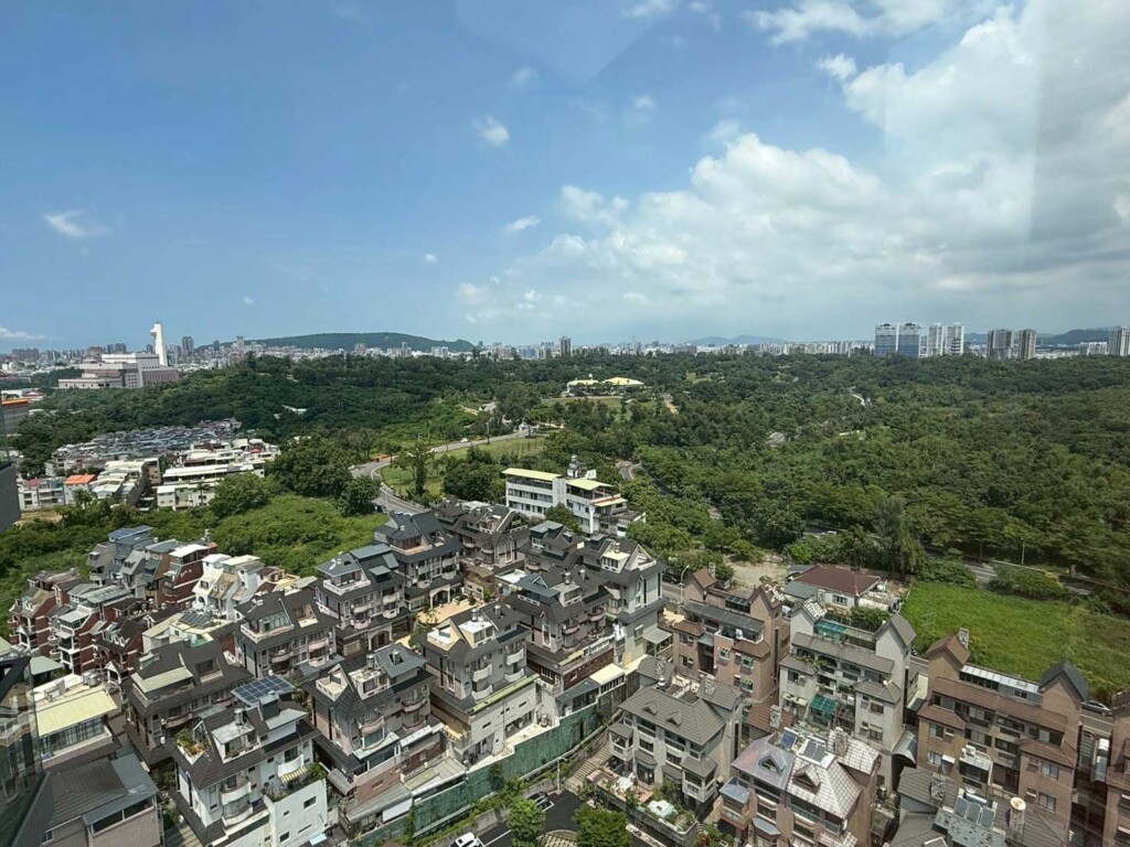 澄清湖三箭齊發，輕豪宅成新寵