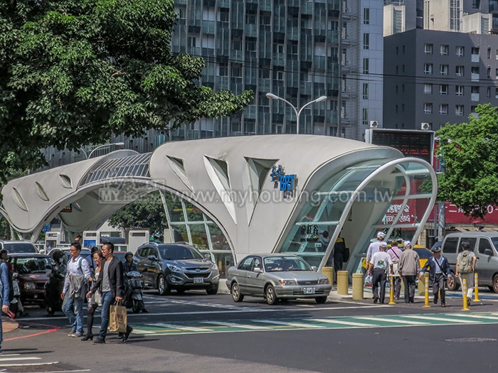 快巴公司解散　市府強調絕無圖利