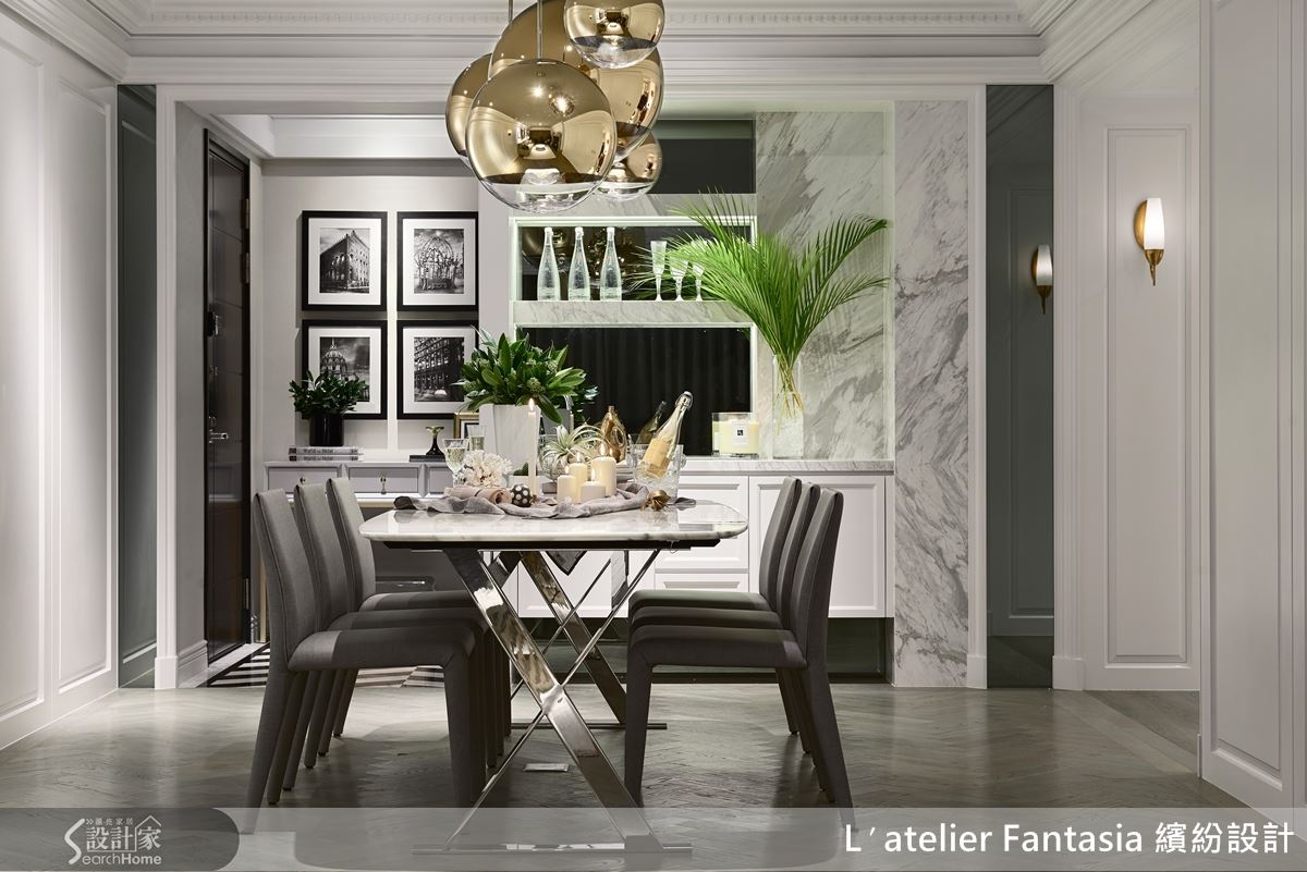 金色元素在空間中流動 簡約中不失華麗