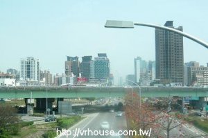 七期效應猶發酵！中港路二段房價續飆高