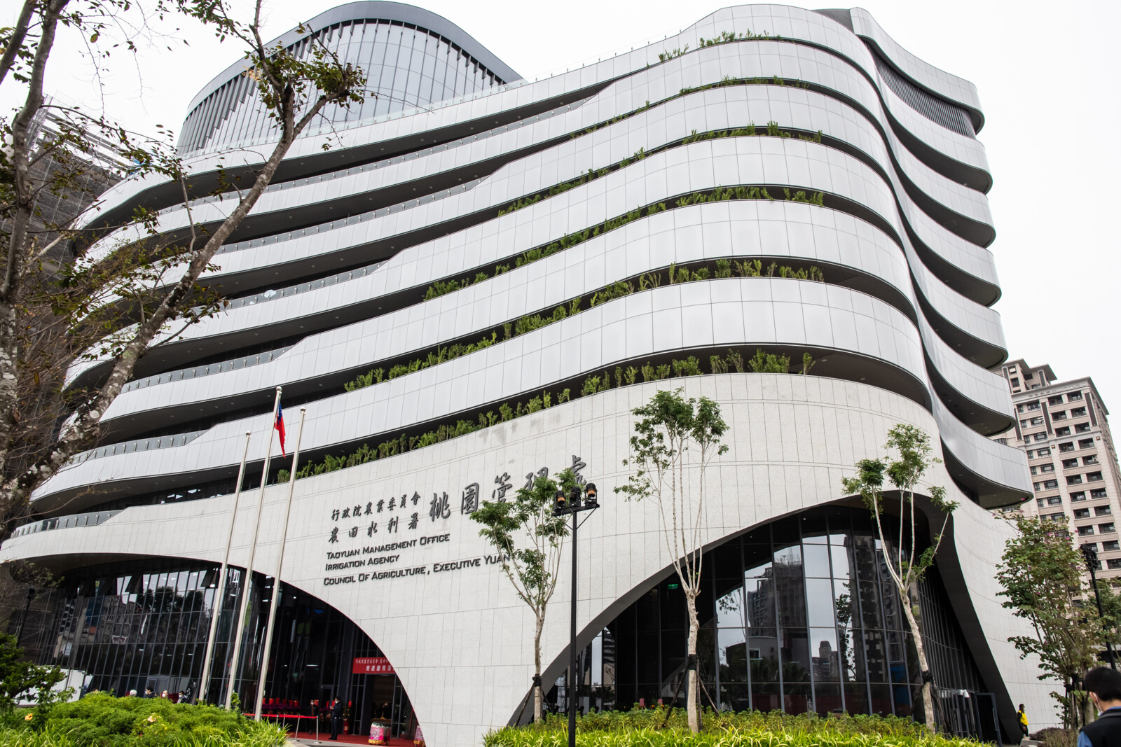 【桃園房市戰場】青埔 vs. A7 重劃區深度比較！通勤族如何選？從房價、...