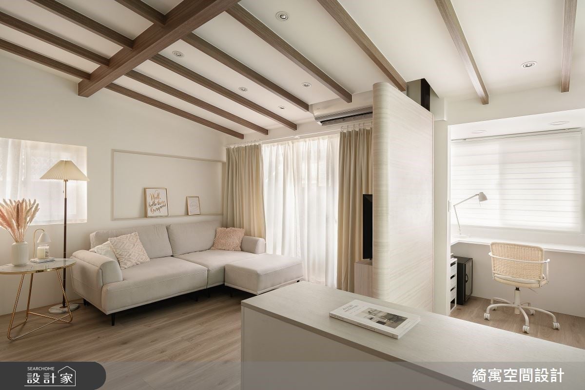 從斜頂老屋蛻變奶油系美式宅， 23 坪兩人共築的夢想小閣樓