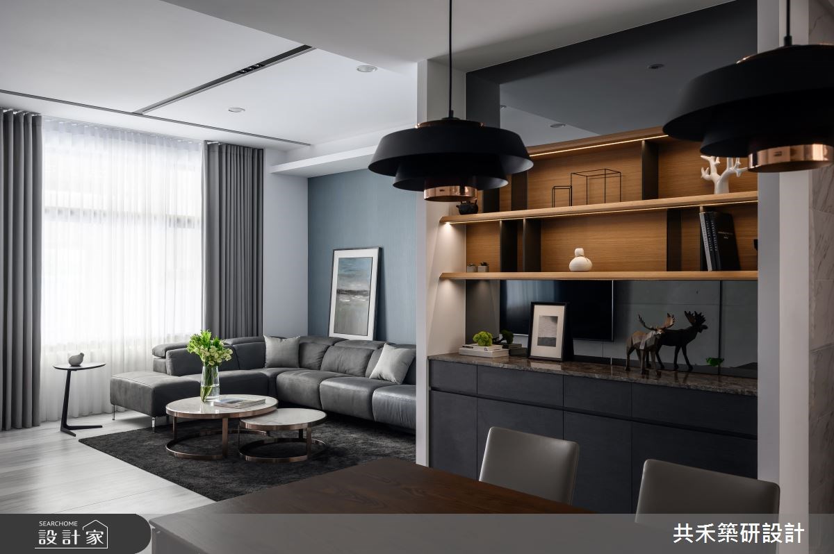 莫蘭迪色的簡約高級感！75坪現代風透天別墅，以清水模鋪敘寧靜的四口之家