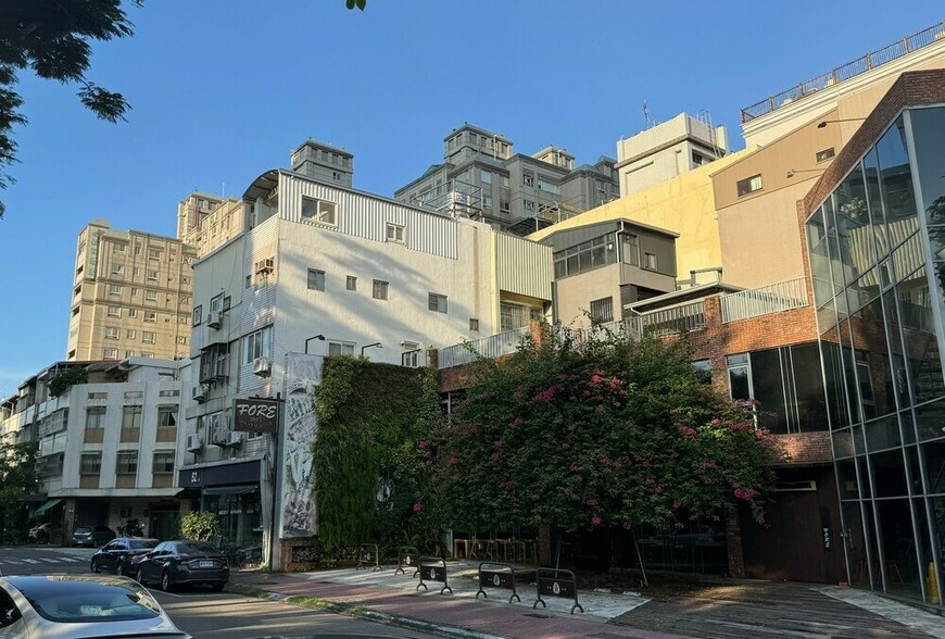 房價不漲不跌？別天真，「持平就是跌」的房市真相