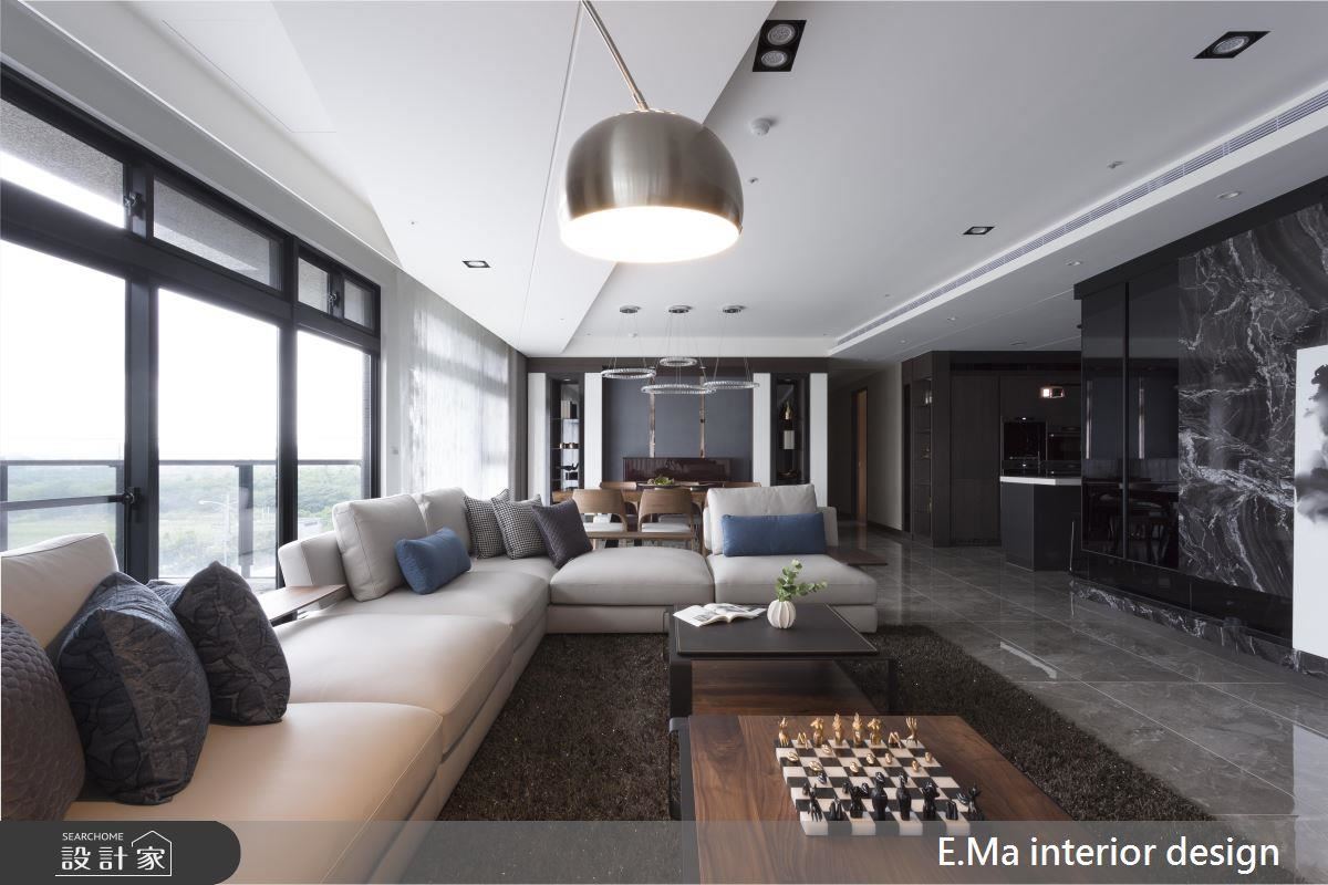 遍灑陽光綠意，玄關大道定位空間大美