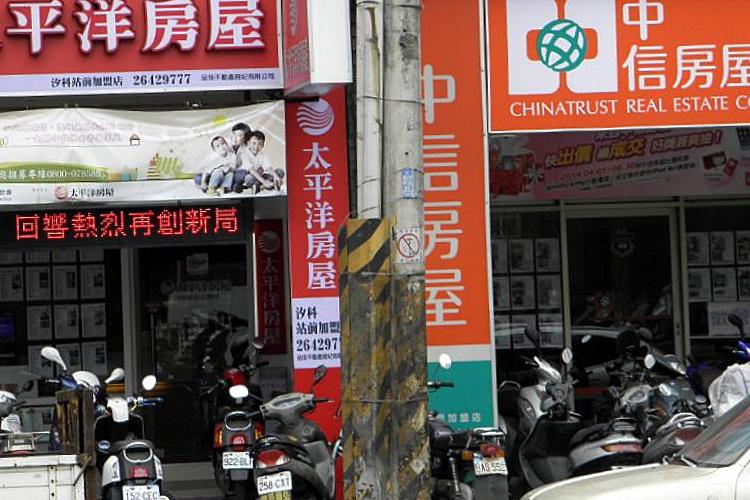 和房仲打交道！買房看懂房屋仲介密室銷售的玄機