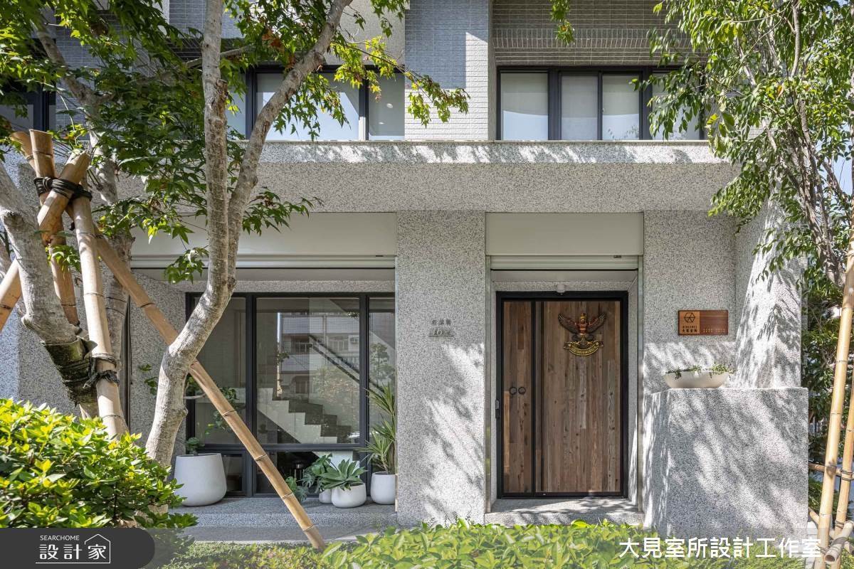 工作與生活的完美結合！複層建築裡辦公空間與選物店混搭，讓異材質激發...