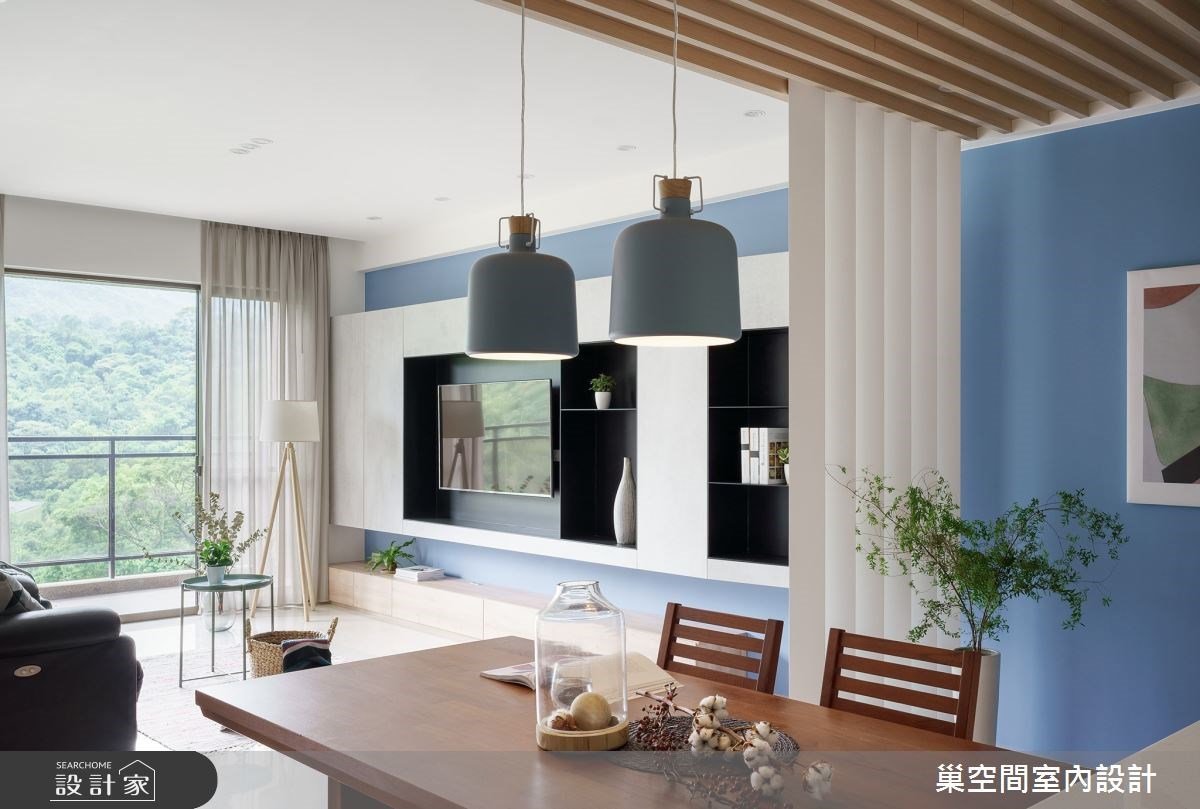 從外食族到天天下廚！格柵設計引入窗景，一家三口在開放中島廚房享受北...