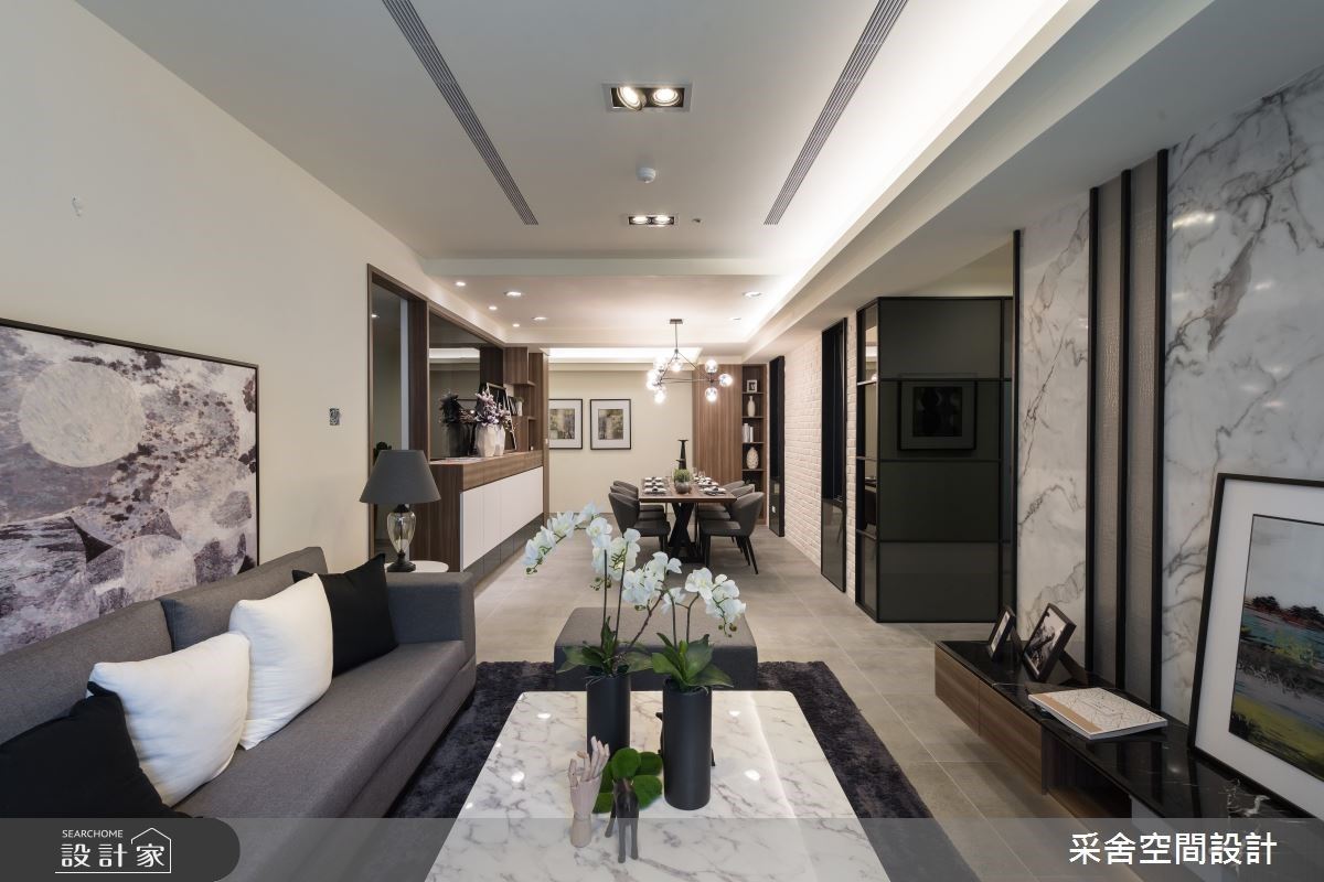 全開放式雅緻都會宅！二進式玄關、展示收納櫃與風尚家具，開啟夫妻的不...