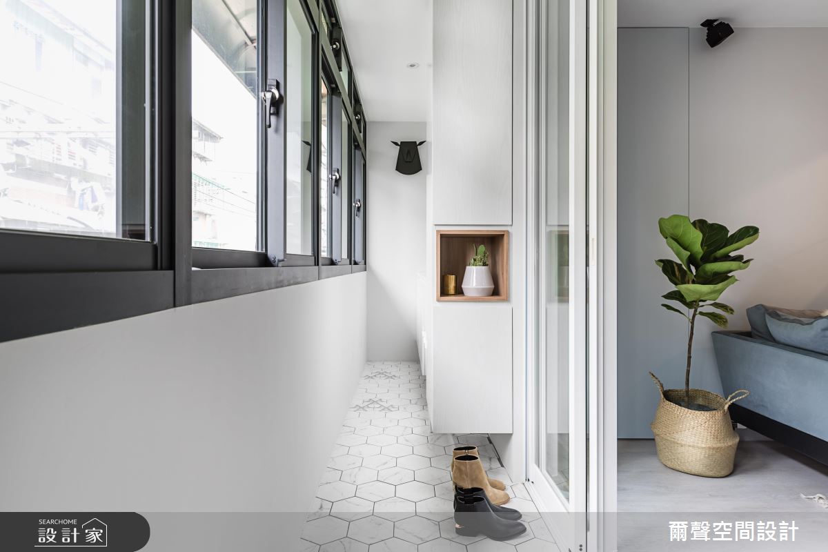 讓老婆滿意的北歐風新婚宅！把一間房變成她的專屬更衣室