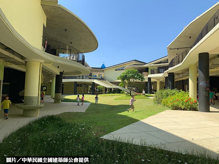 台灣建築獎揭曉 首獎台中車站、關埔國小