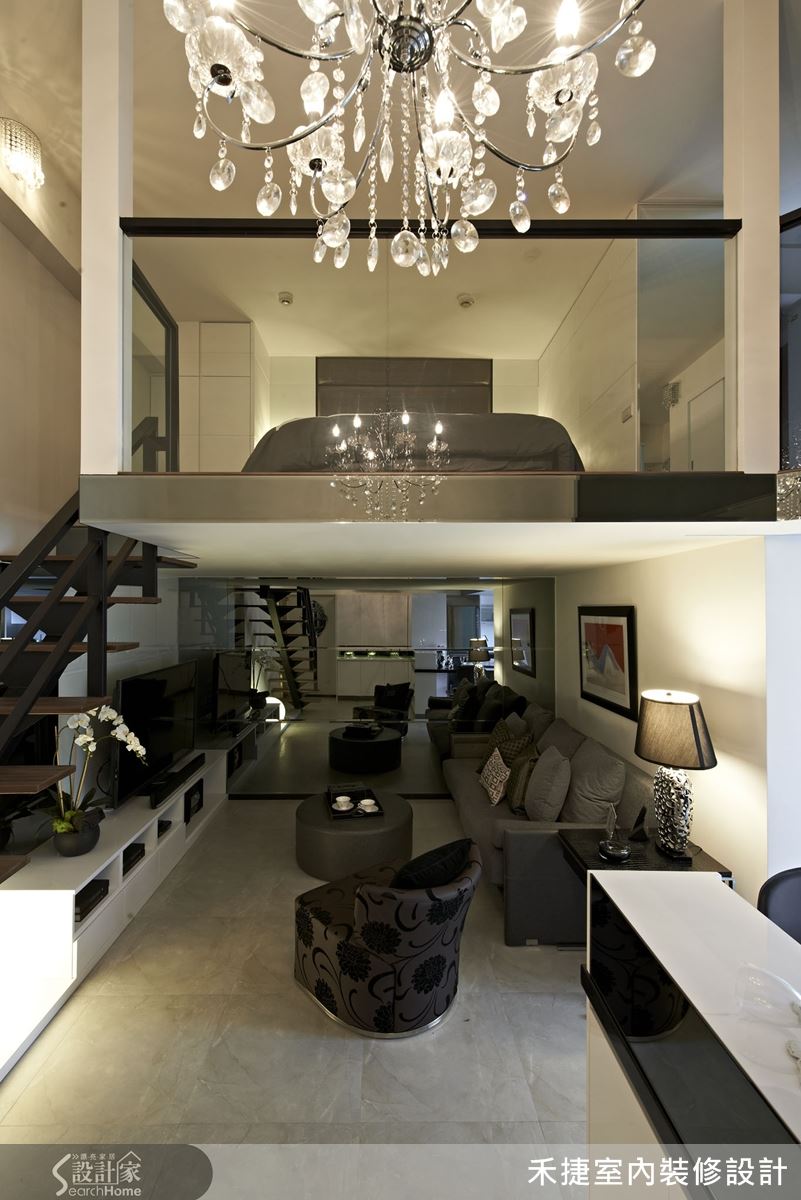 9+6 坪樓中樓精準配置　巧妙變出6空間