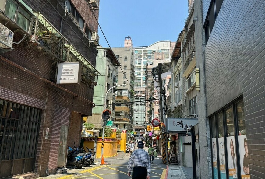 「牆壁破損別修！」誠實仲介勸屋主：揭露瑕疵比修飾更重要，竟成最省心...