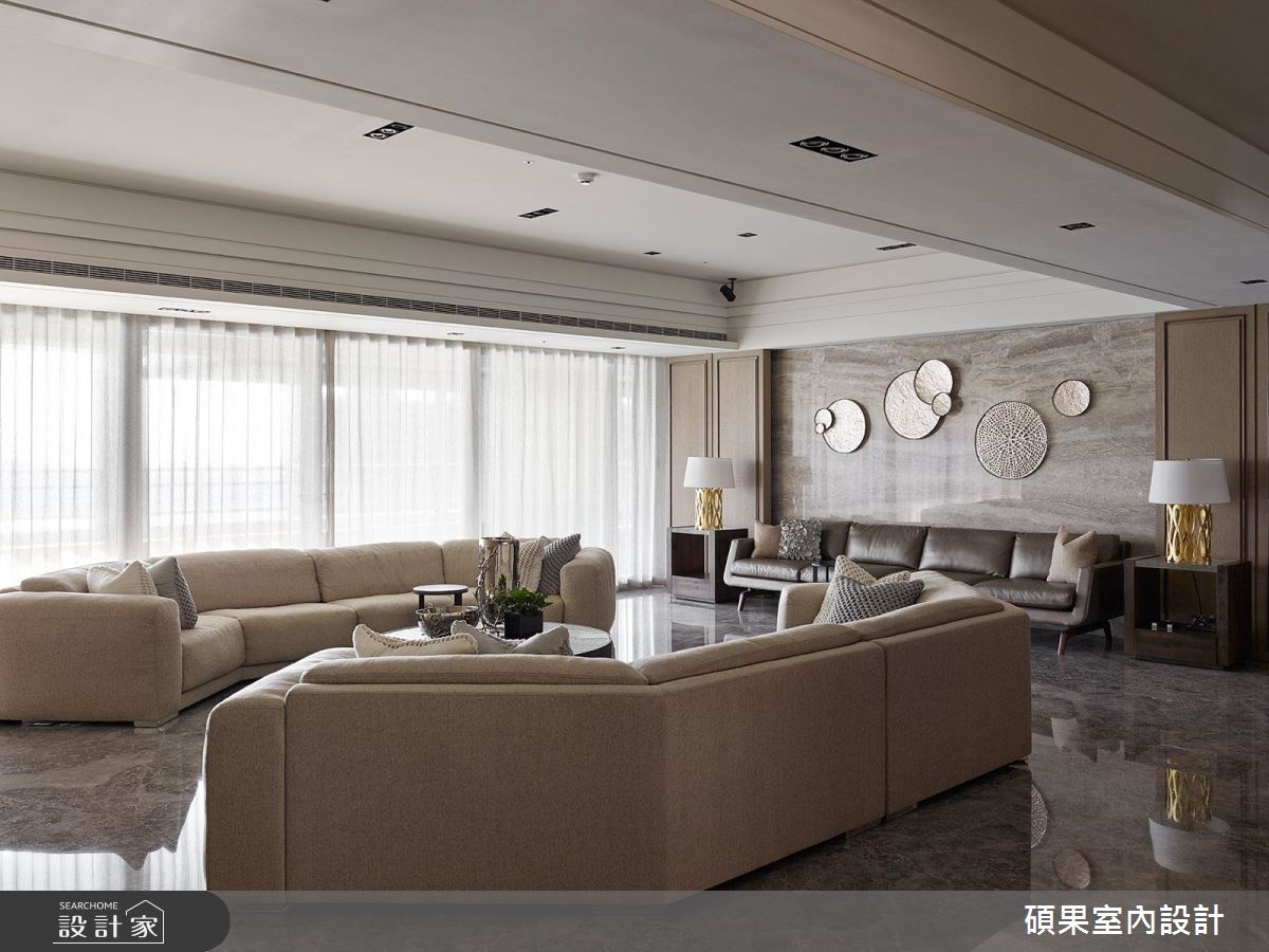 香檳金的浪漫氣息 重現電影中的奢華大宅