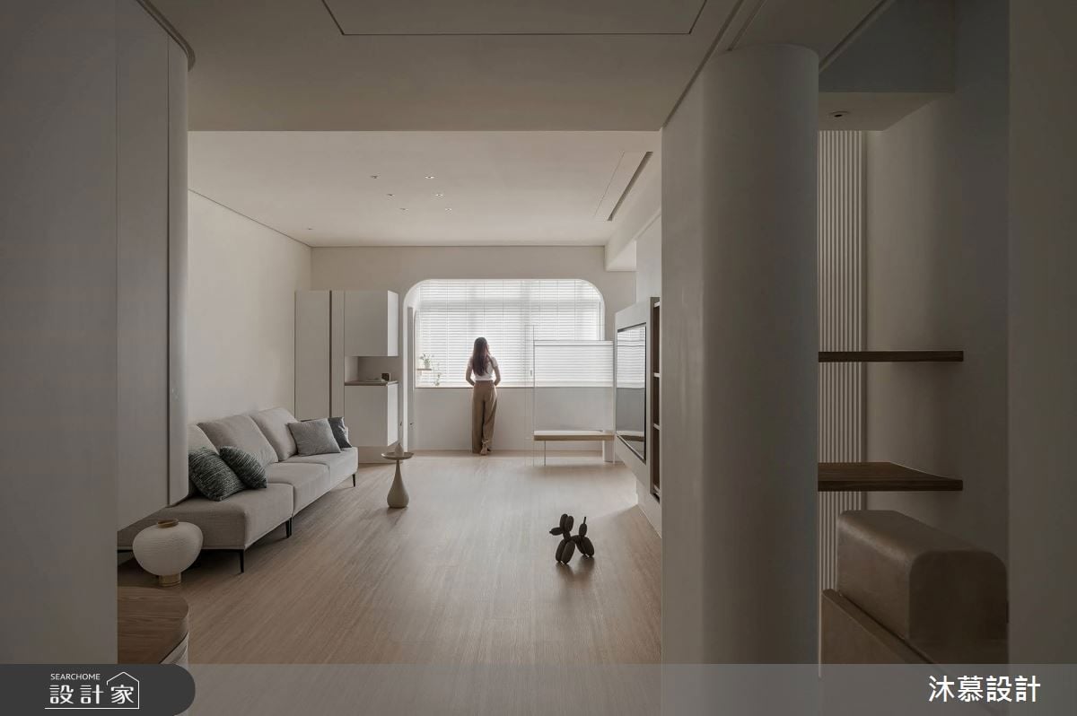 27坪新婚宅在美好的季節，與你相伴！最愛日光玄關、備餐台、暖色調超美...