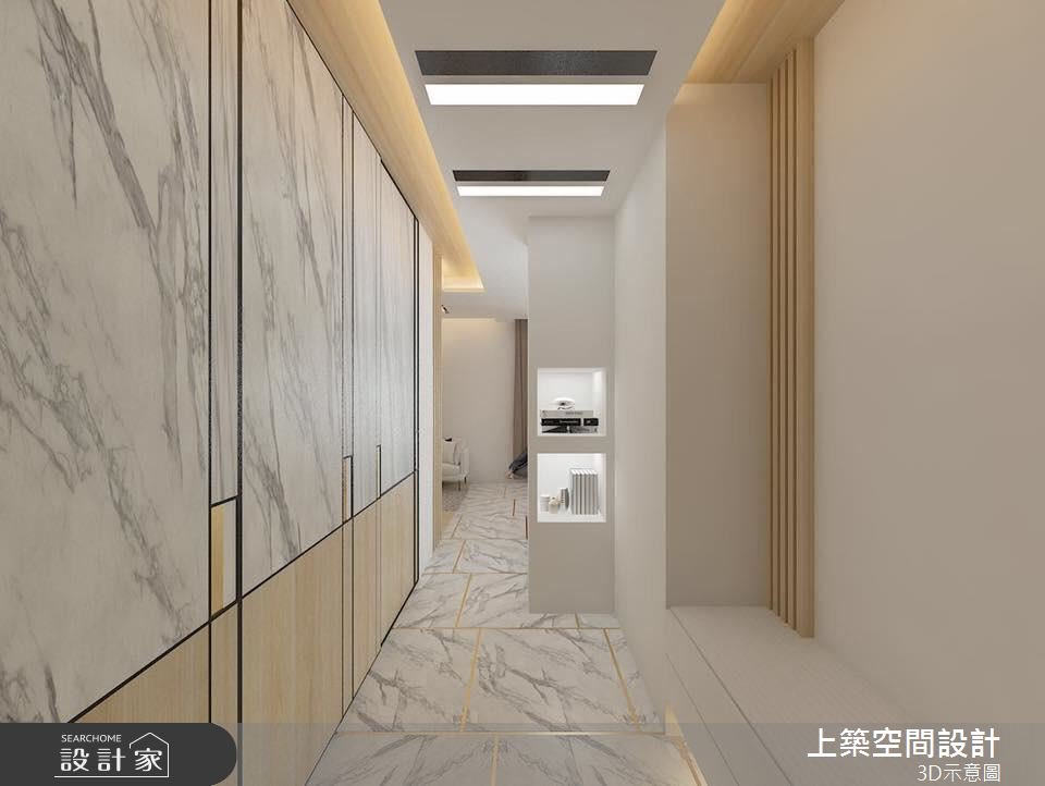 「金」緻細節藏在白石紋間！展現恰到好處的混搭時尚