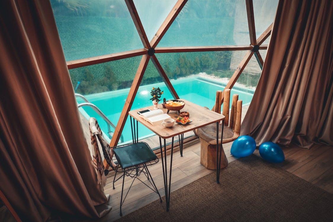 實坪制議論再炸鍋！他用胸墊妙喻 全網秒懂