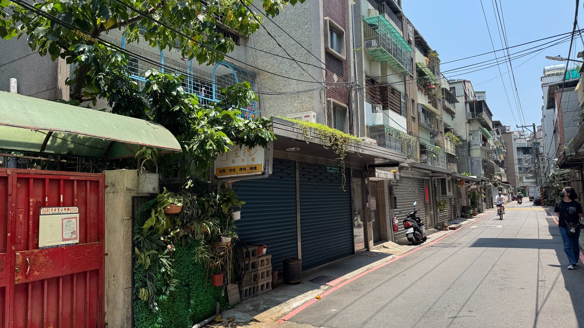 舊公寓裝電梯不該再收車位代金！新北率先免繳、北市跟進修法　別讓補助...