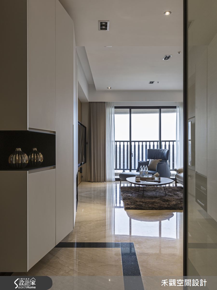 一家 6 口也超寬敞！ 渲染木色的 37 坪時尚好品味 