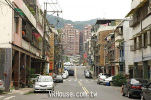 挑選基隆山坡宅 小心住在順向坡