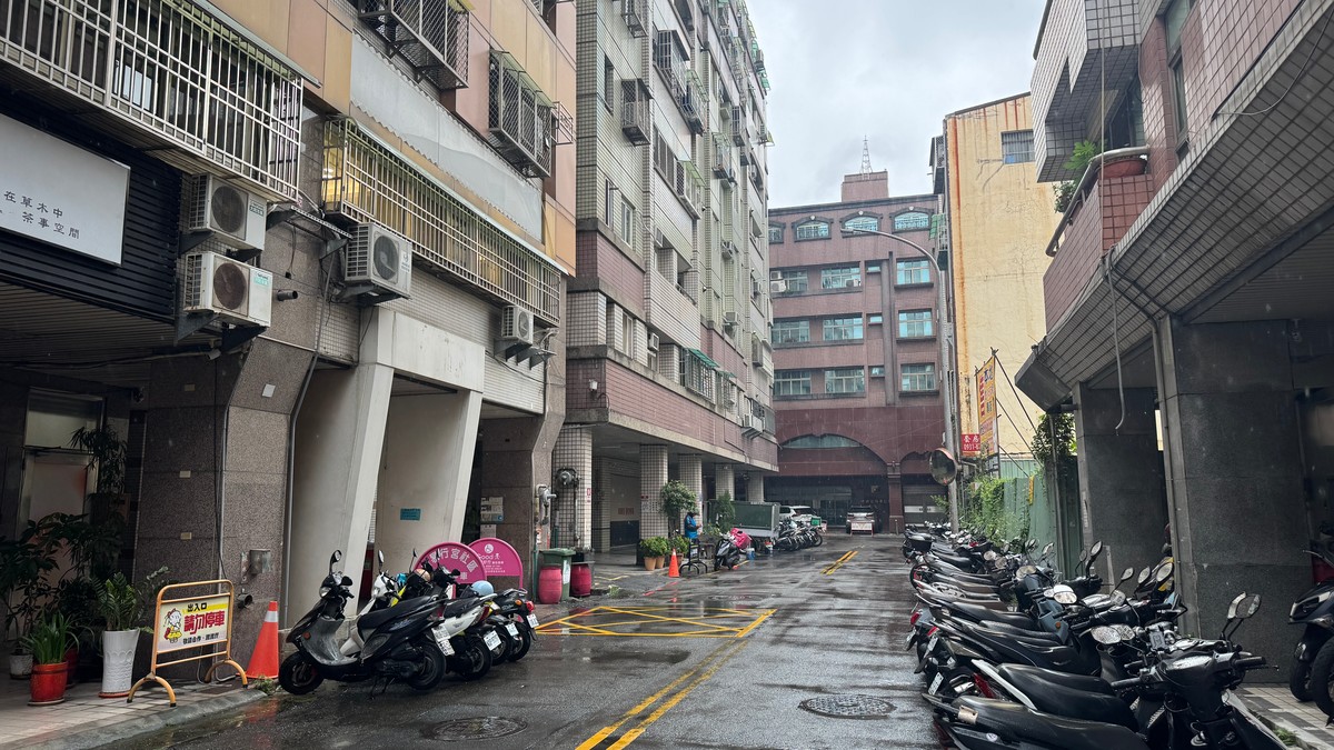 居住正義只聞樓梯響？租賃條例修法卡關7個月，朝野民團齊轟：政府承諾是...