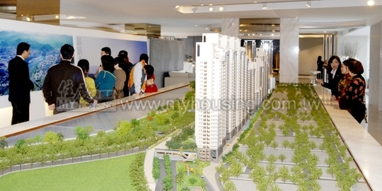 旺季小確幸  10月住展風向球反彈至黃藍燈