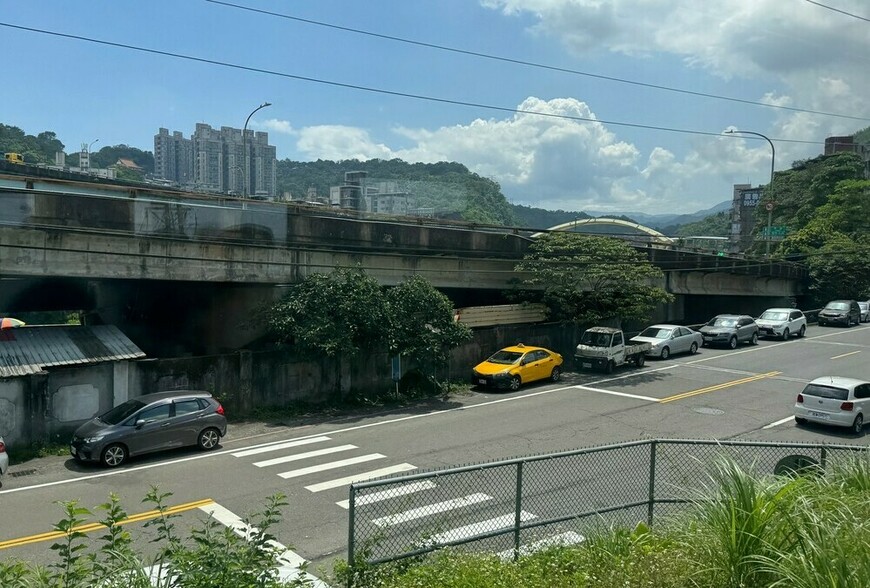 國土計畫法一拖再拖，到底在圖利誰？內政部說「深表遺憾」，但農地變更...