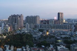 準內閣「吳朱配」 高、桃房市「漲」聲起