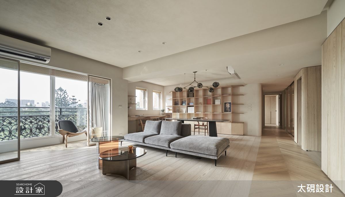 適度留白成就人生舞台!溫潤木質與開放式格局讓老屋重生溫柔系現代宅