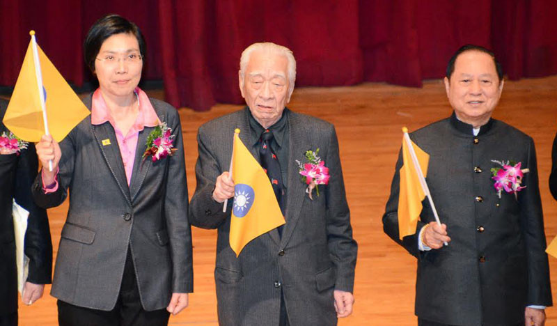 妙天加持、柯Ｐ相助　民國黨黨員如直銷般擴散