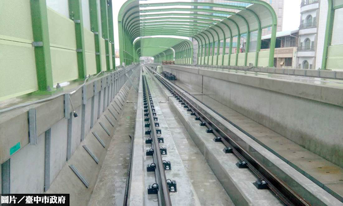 中捷綠線鋪軌道　明年可望試電聯車