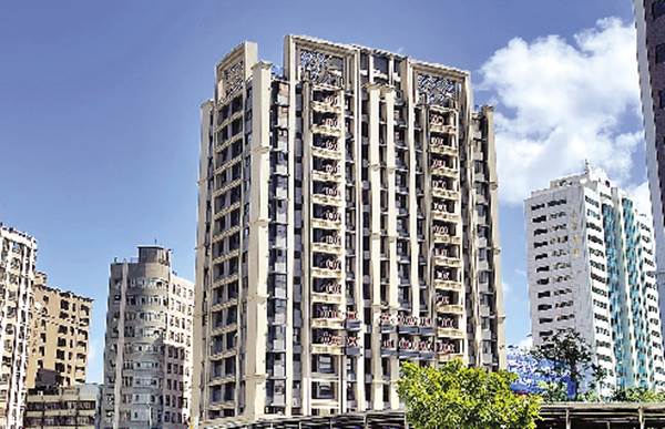 新北二重重劃區右岸 站穩6字頭