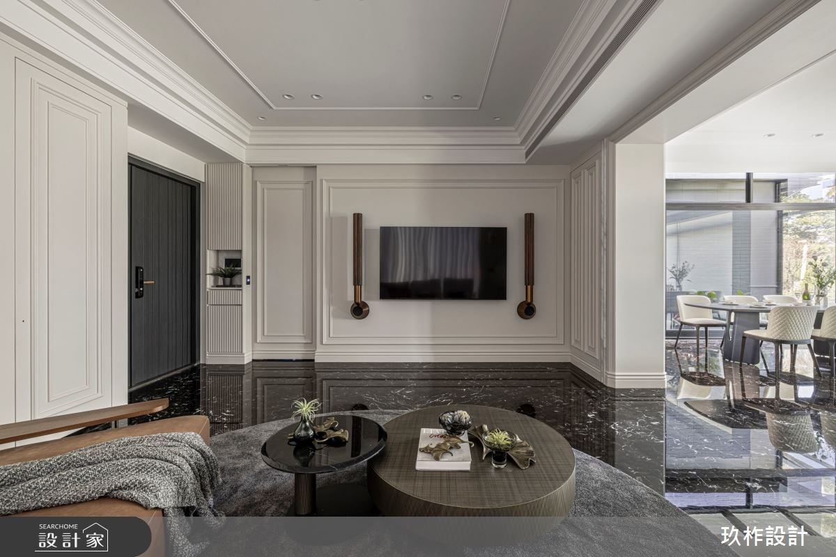 愛了這棟透天別墅！美式起居室、開放式中島餐廚，最棒的是頂樓，完美復...