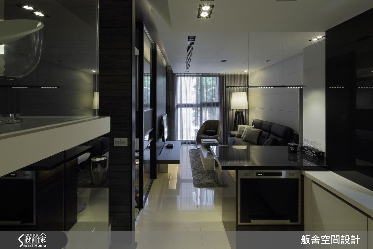 14 坪也能實現精品豪宅夢！ 現代風新婚宅的複合機能規劃