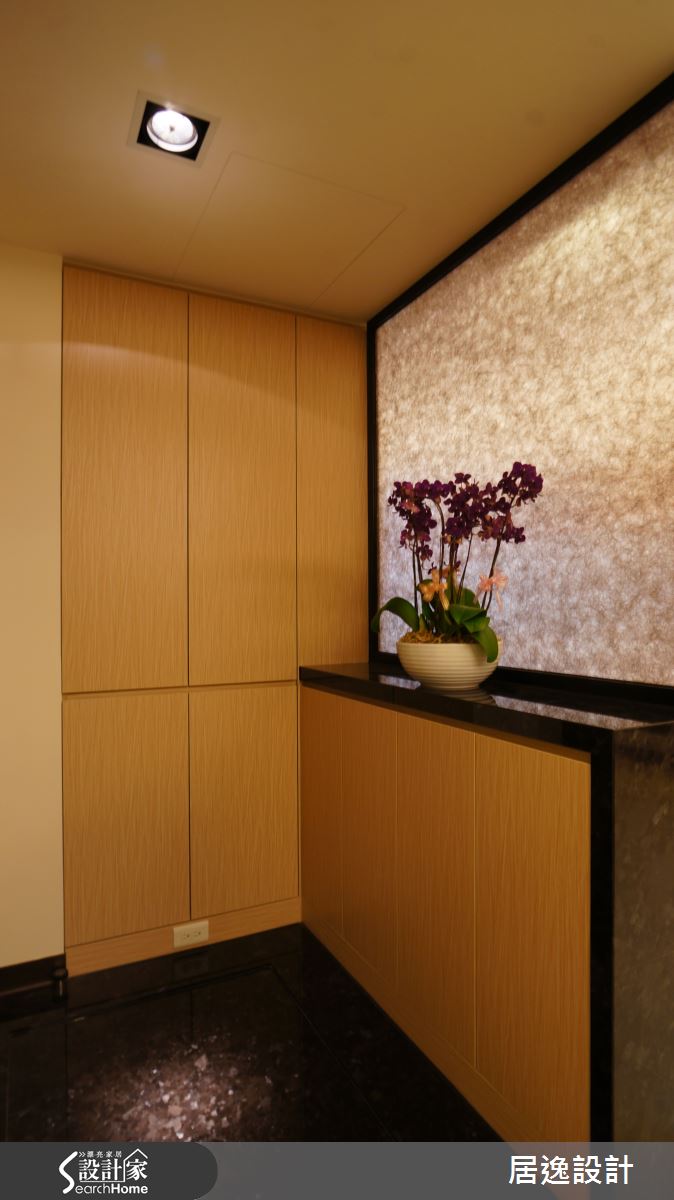 善用木材質 打造開放式成熟宅邸