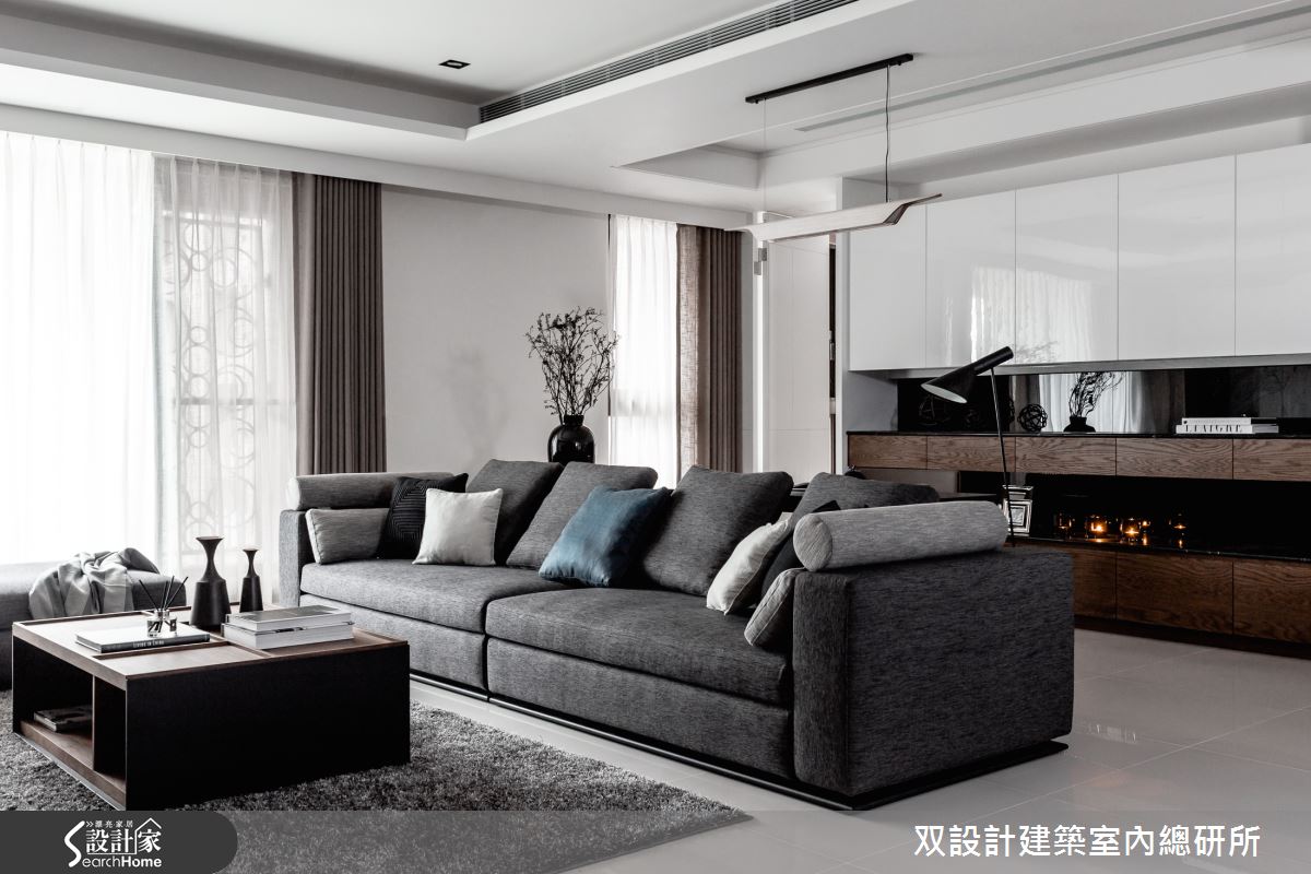 有一種魅力叫做內斂！以低彩度佈局展現成熟穩健的俐落空間