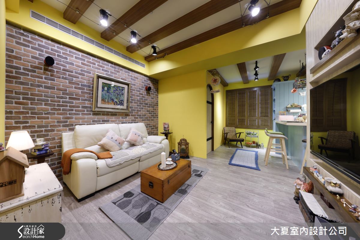 森林裡的小木屋！走進 24 坪鄉村風繽紛童話