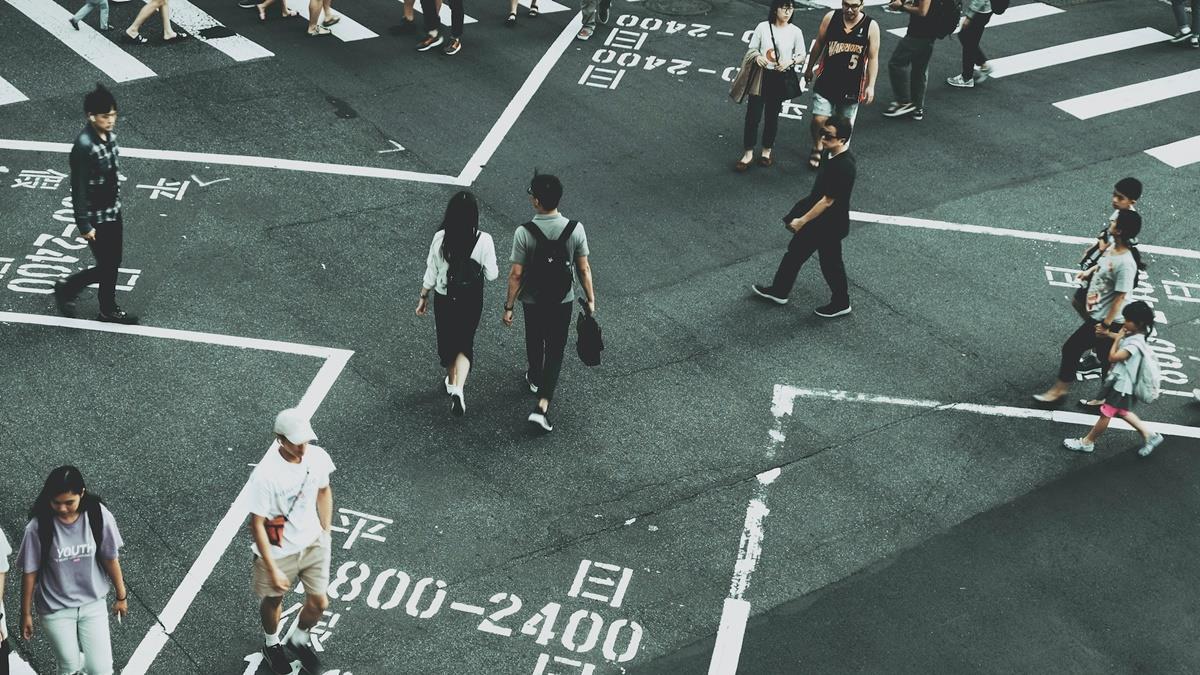 夫妻想拚雙北房喊「孩子盡可能窮養」 網勸：助攻房市不如栽培子女