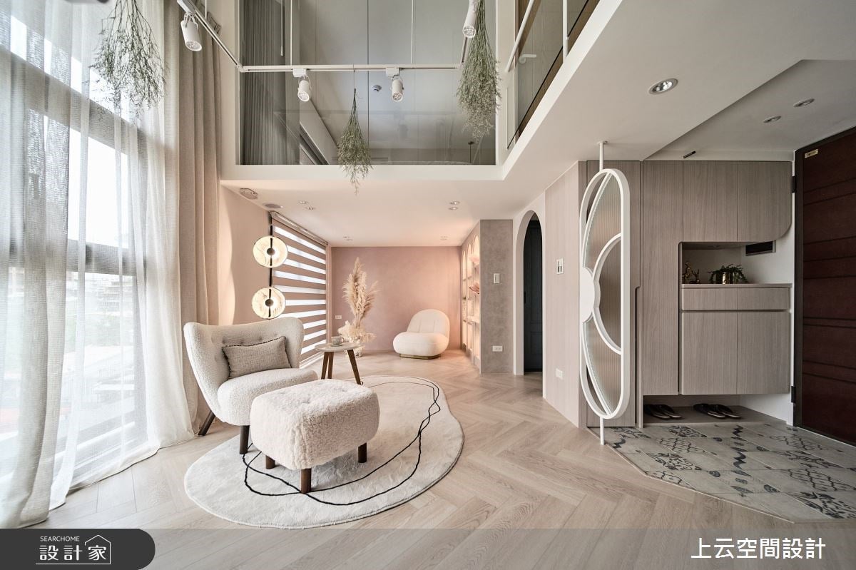 花藝師的家與教學場地，超美！運用礦物塗料X弧形設計，讓每一個空間都宛...