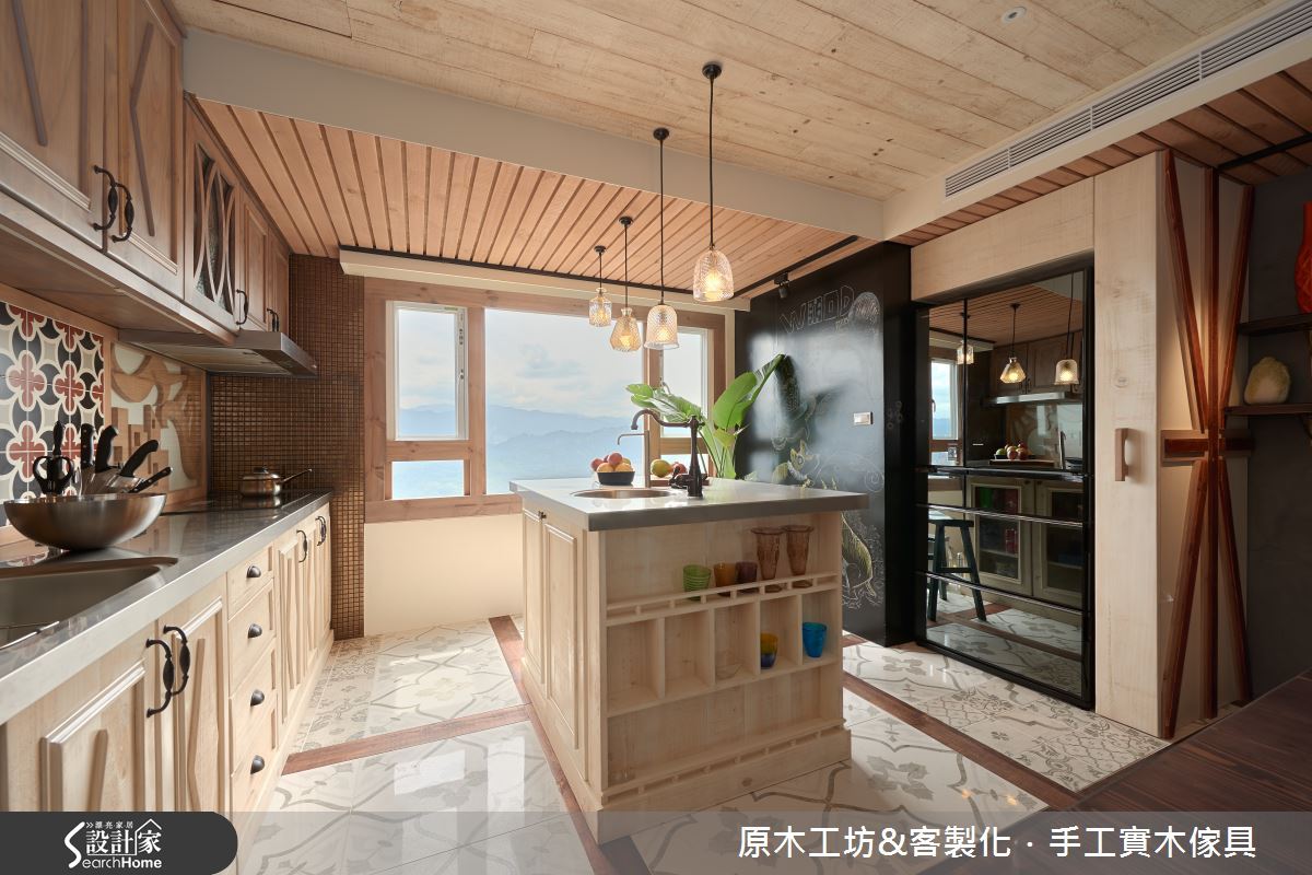 夢幻餐廚，用實木打造溫馨退休宅