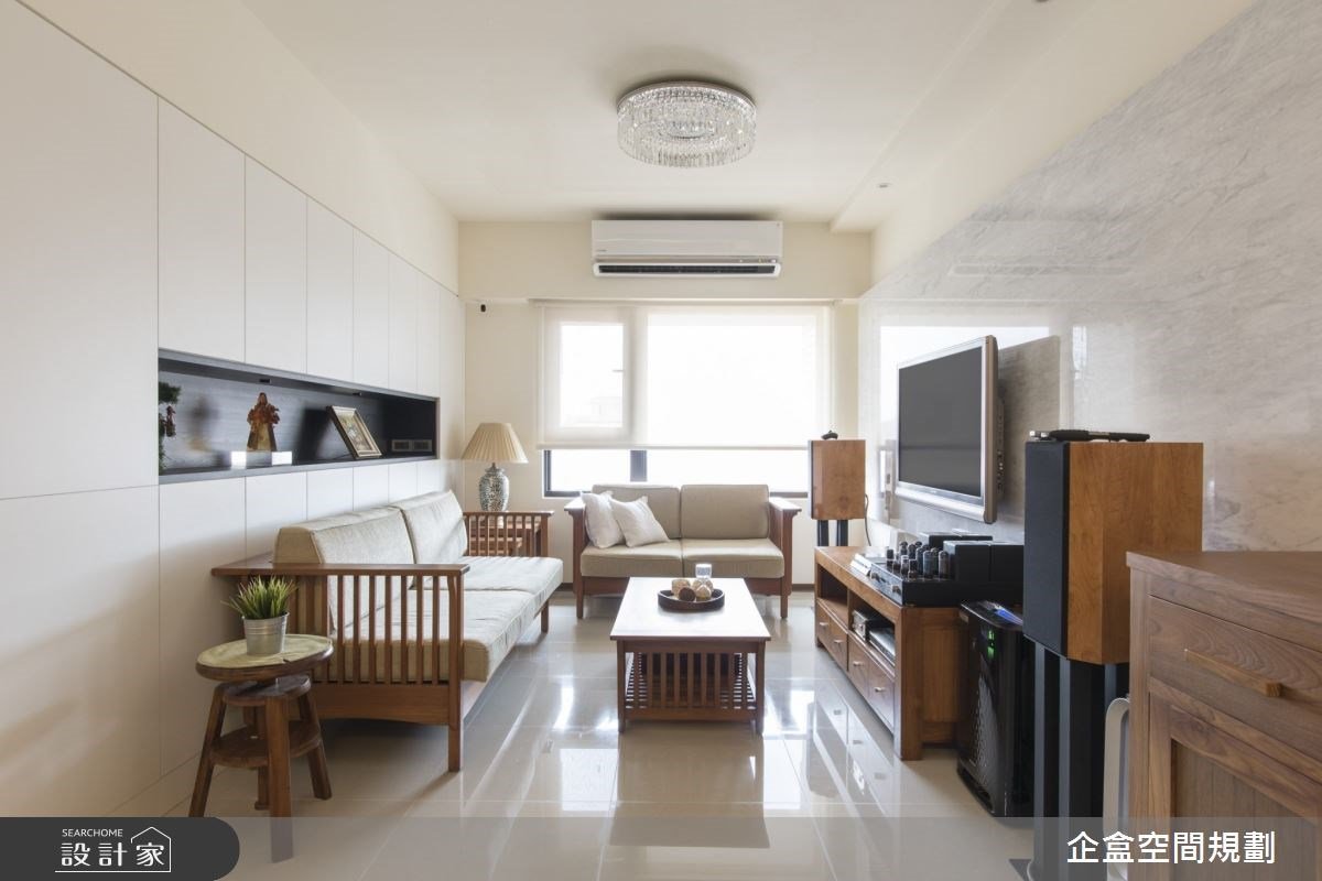 日式無印風進駐親子宅！用玻璃隔間、隱藏式收納，大大提升四口之家的便利性