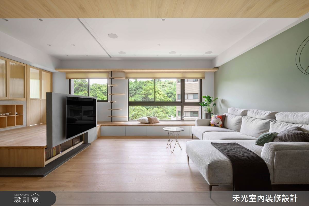 以清爽的橄欖綠為生活添色吧！長型臥榻延攬綠意，開箱既開闊又舒適的日...