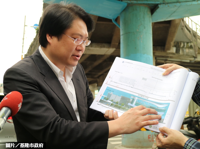 基隆都市大改造  孝四路高牆倒下