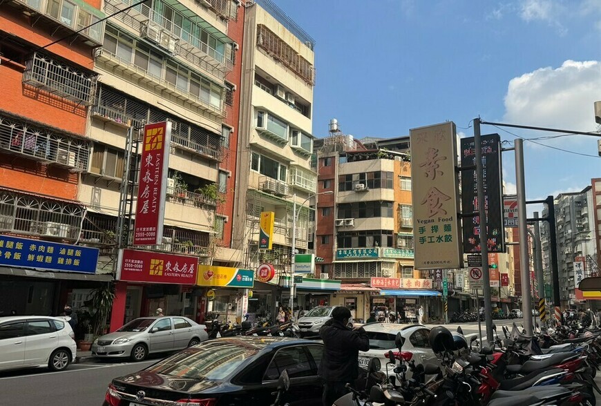 「地段好不怕時運磨」還管用嗎？台北四大商圈店面行情褪色