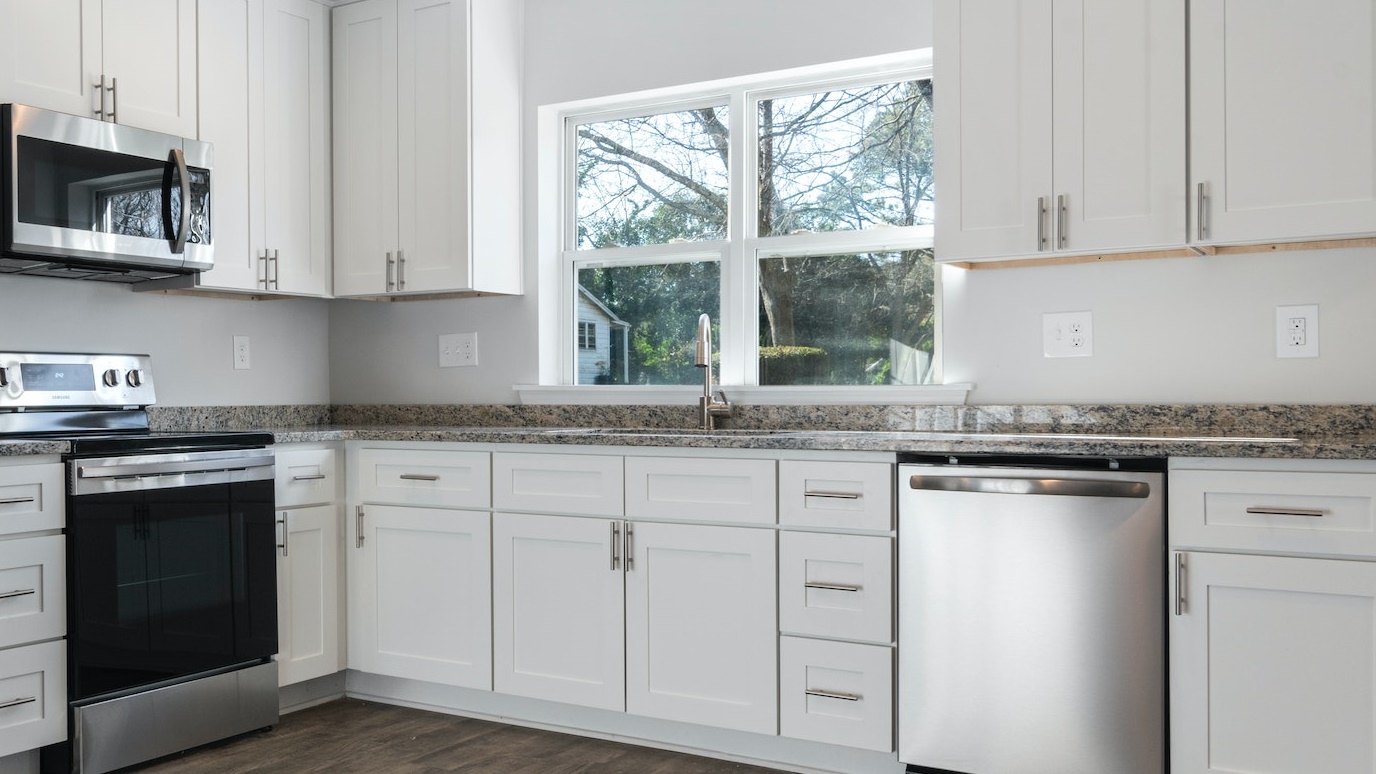 「無功能」水龍頭要價10萬她嚇傻 店員笑：買這些廚具的都不會做菜