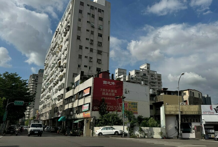 「買房二選一》蛋黃區16坪蝸居VS郊區42坪透天 千萬預算該賭哪一邊？」