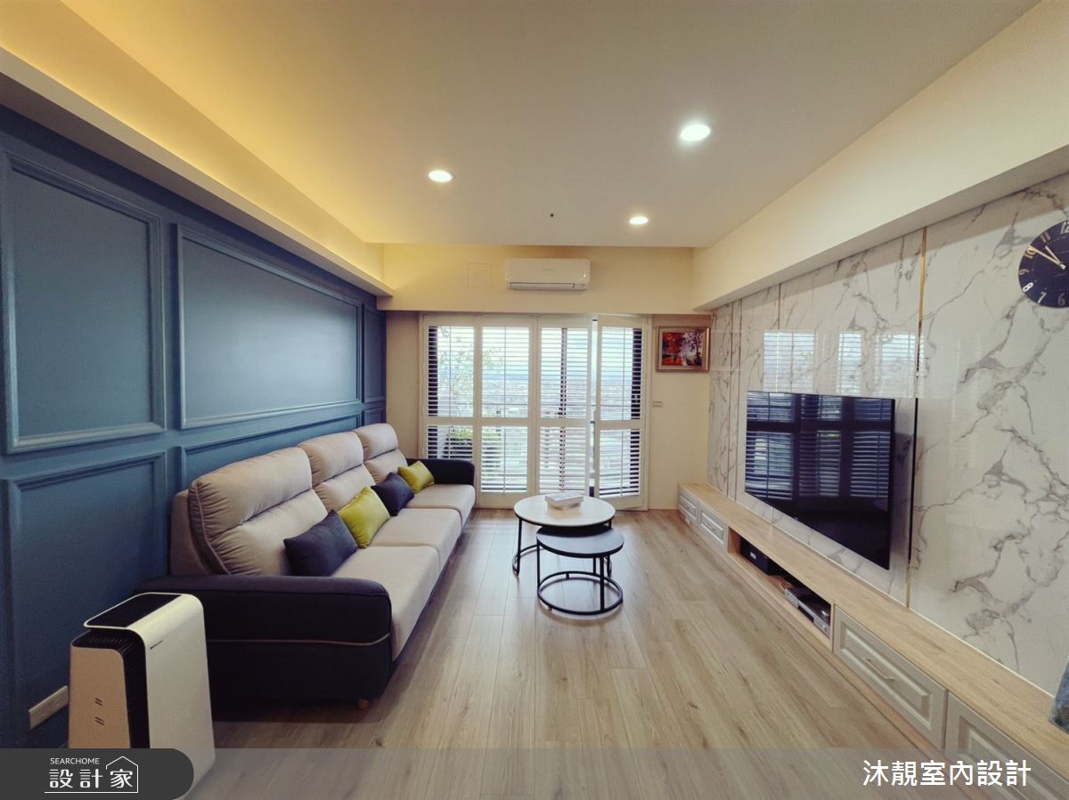 海量收納超實用！海洋藍造型牆、石材造型，描繪溫馨雅致新古典風