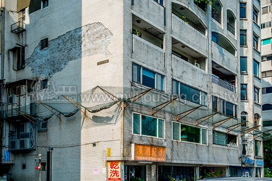 北市修建管條例　老外牆也要建檢